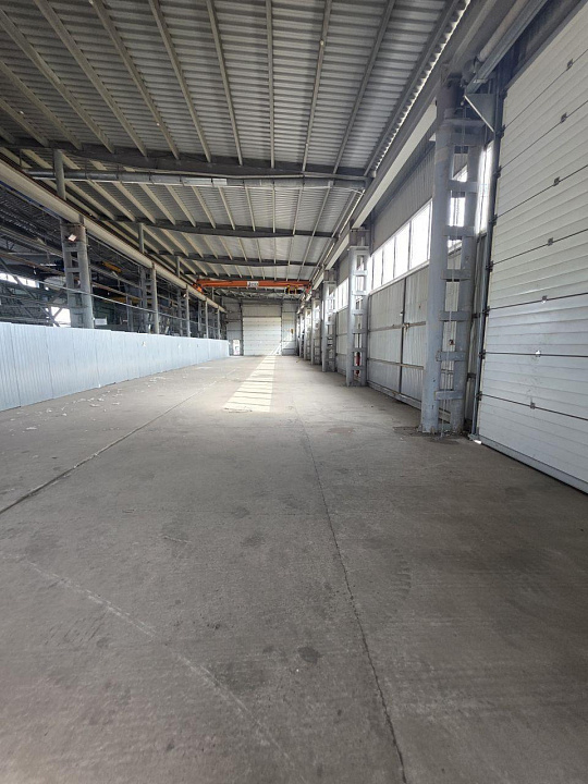 Аренда склада с кран балкой фото