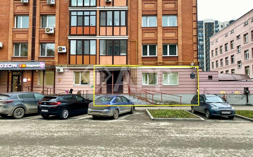 Помещение свободной планировки в центре, 133м² фото