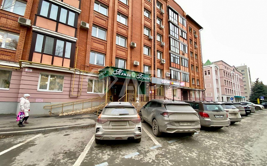 Помещение свободной планировки в центре, 133м² фото