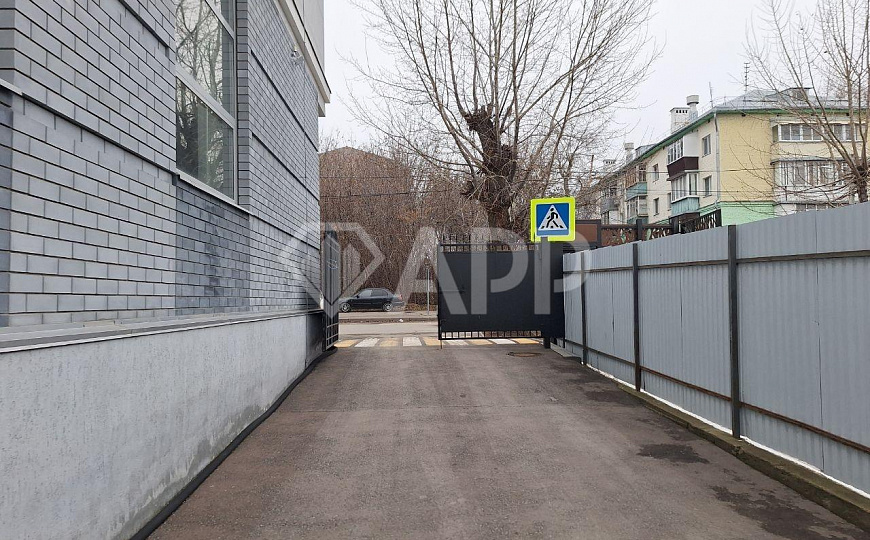 Сдам помещение в центре с дебаркадером, 177,5м² фото