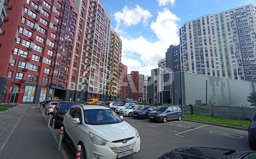 Торговое помещение  45,3 м2 в ТЦ ждет своего арендатора! фото