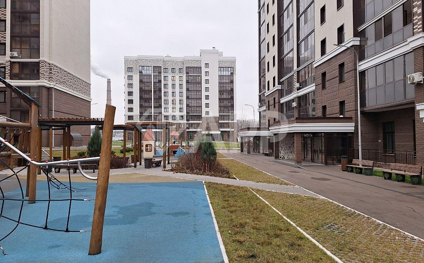 Сдам помещение в новом ЖК, 56м² фото