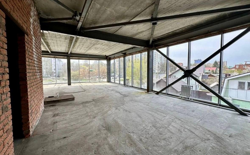 Помещение под детейлинг, 305 м2 на 1 линии фото