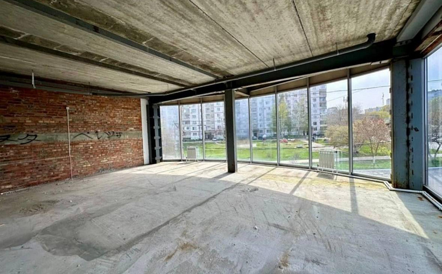 Помещение под детейлинг, 305 м2 на 1 линии фото