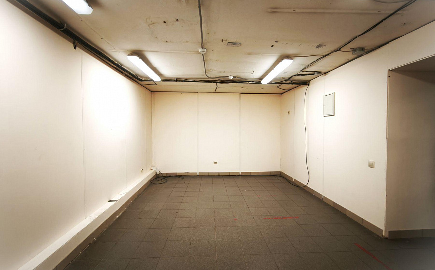 Сдам торговое помещение, 160 м² фото