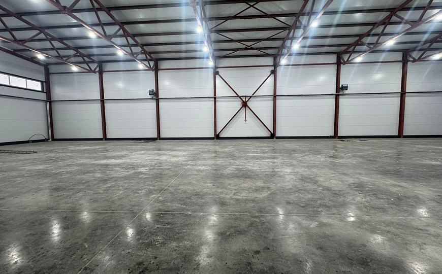 Сдам теплый склад,840м2 фото