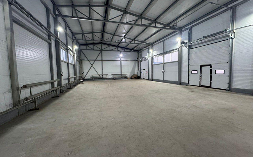 Теплый склад,300м2 фото