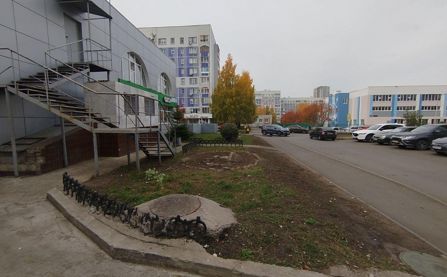 Сдается цоколь в ТЦ, 300кв.м фото