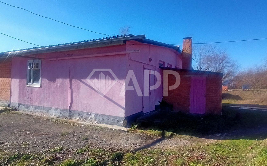 Продам отдельно стоящее здание, 231,1 м² и земельный участок 521 м² фото