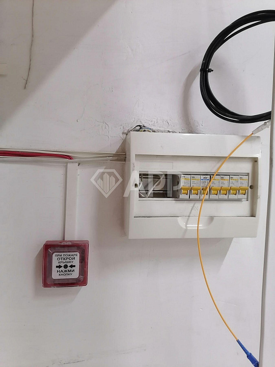 Сдаю торговое помещение, 71 м² фото