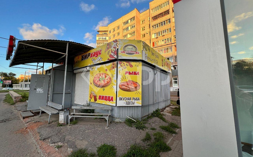 Высокий трафик/1 линия/Остановка, 46 м² фото