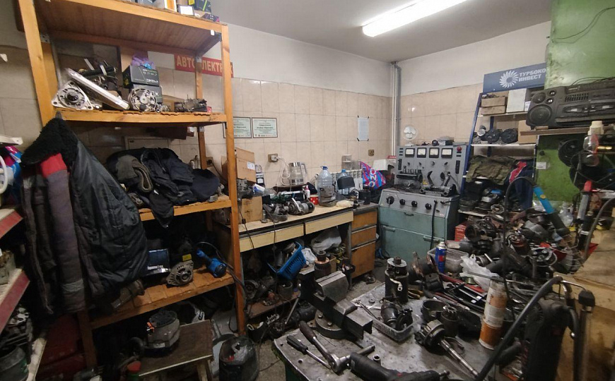 Сдаётся магазин-склад-автомастерская, 350кв.м фото