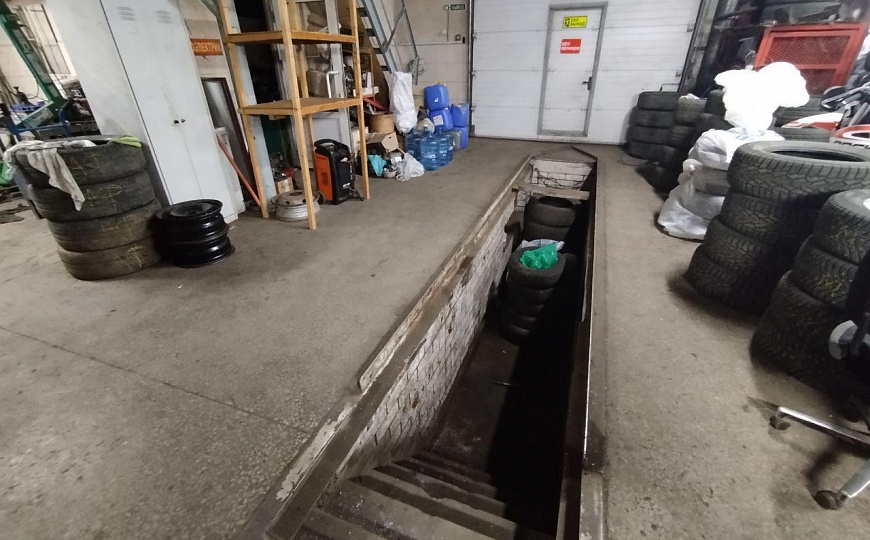 Сдаётся магазин-склад-автомастерская, 350кв.м фото