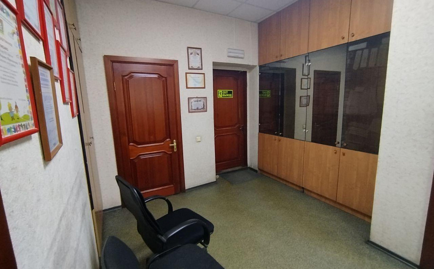 Сдаётся магазин-склад-автомастерская, 350кв.м фото