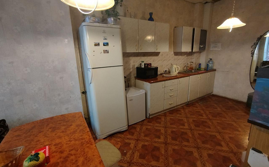 Сдаётся магазин-склад-автомастерская, 350кв.м фото