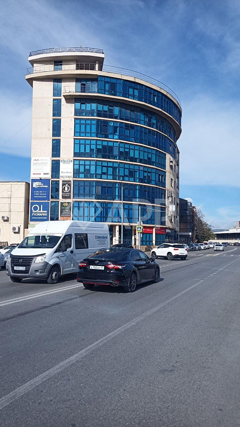 Сдам офисное помещение, 82 м² фото