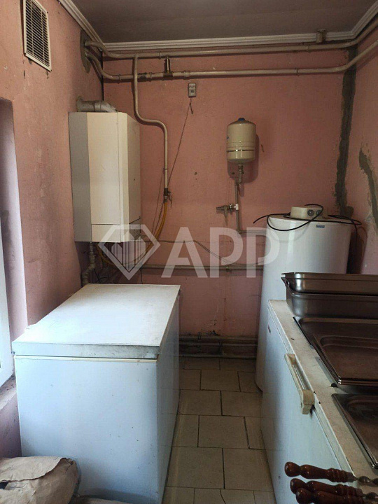 Продаю отдельно стоящее здание, 170 м² фото