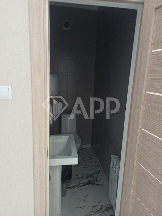 Продаю отдельно стоящее здание, 170 м² фото