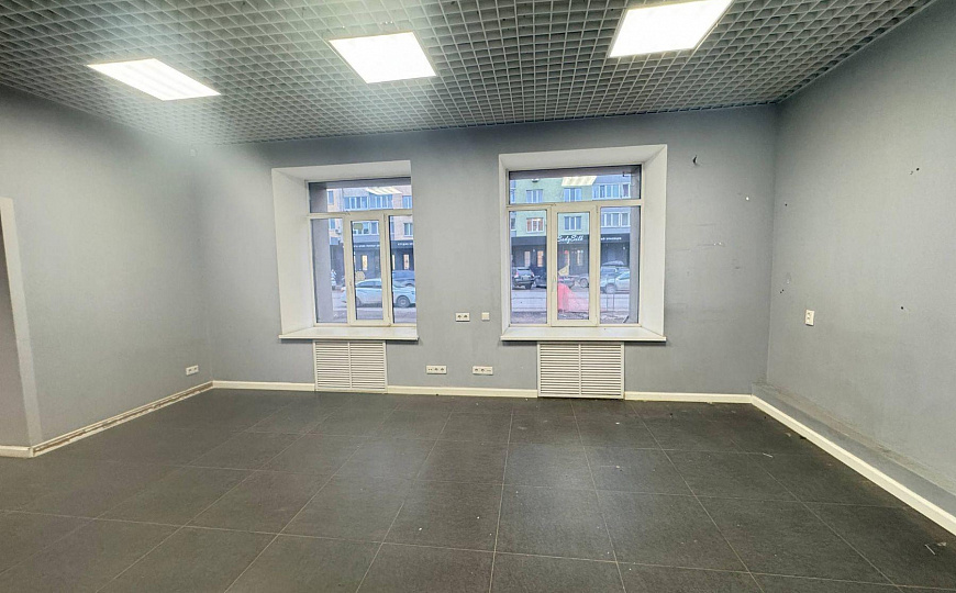 Помещение 120 м2 в ТЦ Мягкофф первая линия фото