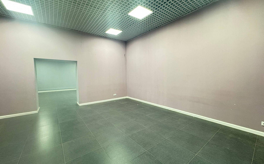 Помещение 120 м2 в ТЦ Мягкофф первая линия фото