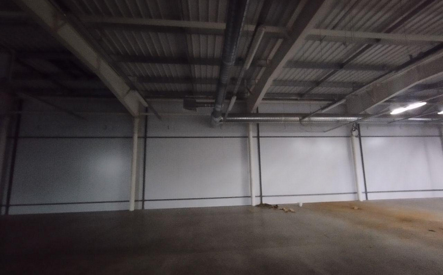 Торговая площадь на рынке 770 м2 фото