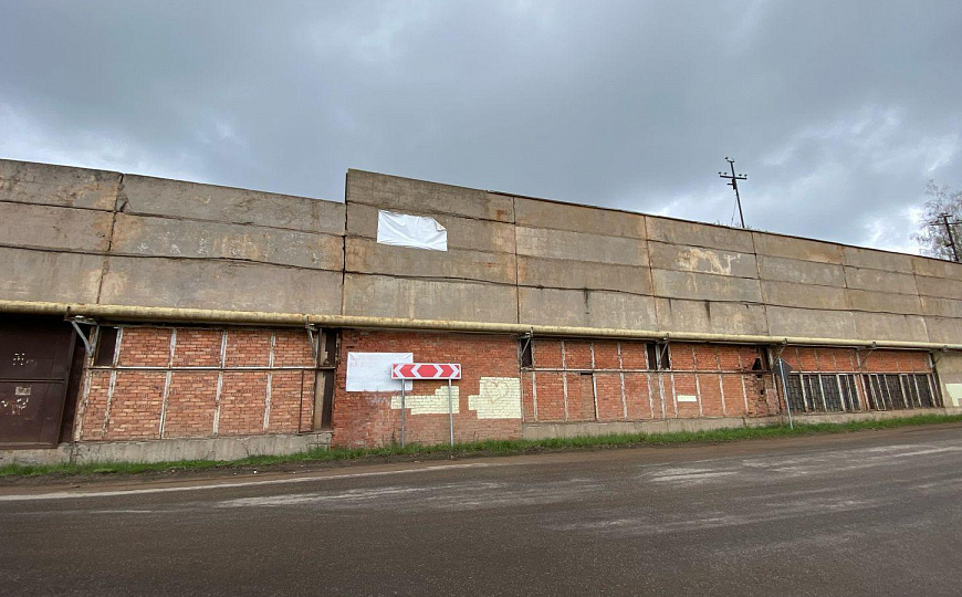 Продам ЗУ 9 Га с пром. строениями, 31 000 м² фото