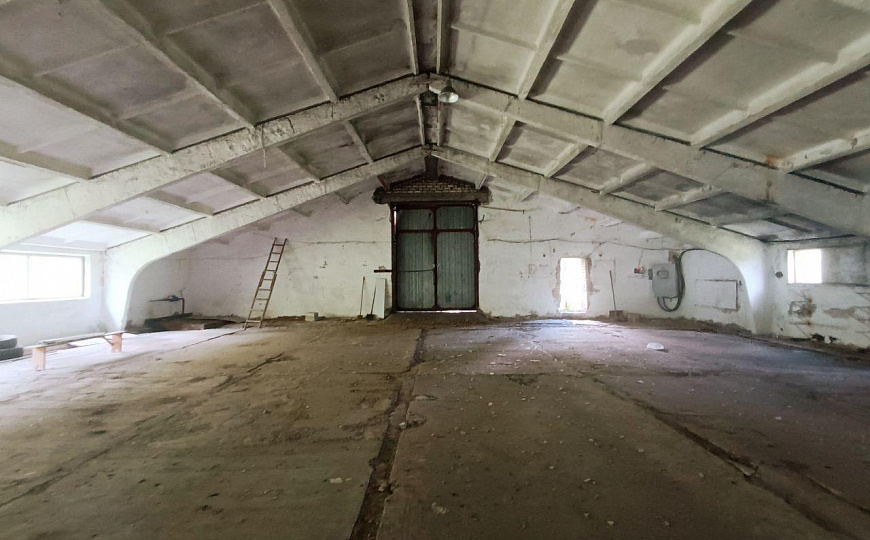 Здание. Производство. Склад. 1 600 м² фото