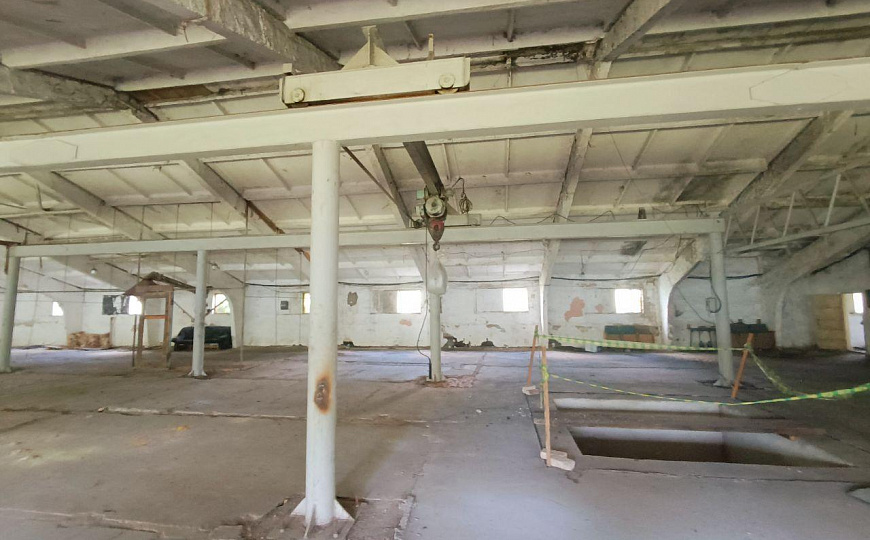 Здание. Производство. Склад. 1 600 м² фото