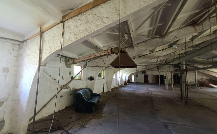 Здание. Производство. Склад. 1 600 м² фото