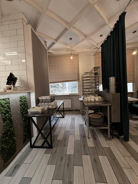 Кафе в бизнес-центре, 130 м2 фото