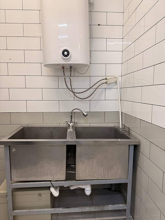 Кафе в бизнес-центре, 130 м2 фото