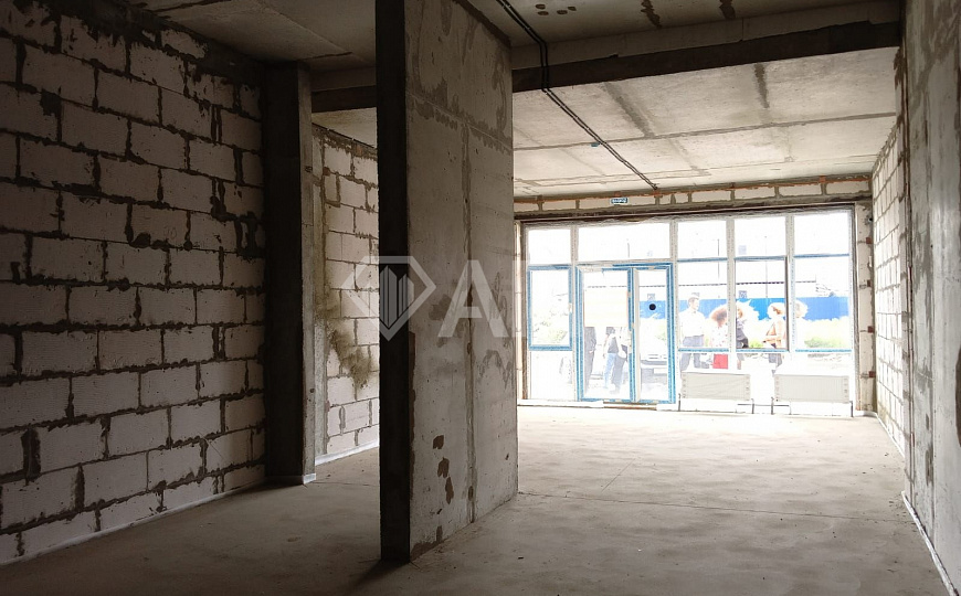 Продаю 1 этаж 1 линия фасадное, 99,4 м² фото