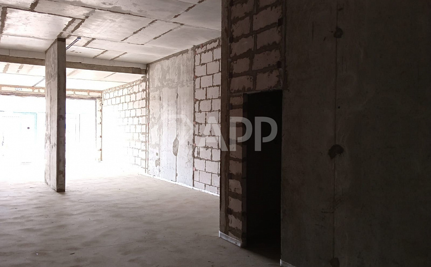 Продаю 1 этаж 1 линия фасадное, 99,4 м² фото