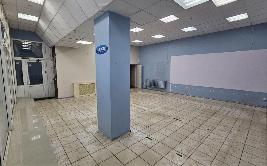 Сдам торговое помещение, 89,7 м² фото