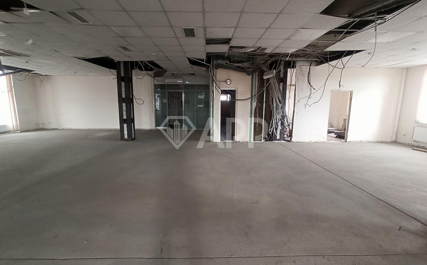 Сдам торгово/офисное помещение свободной планировки, 435 м² фото