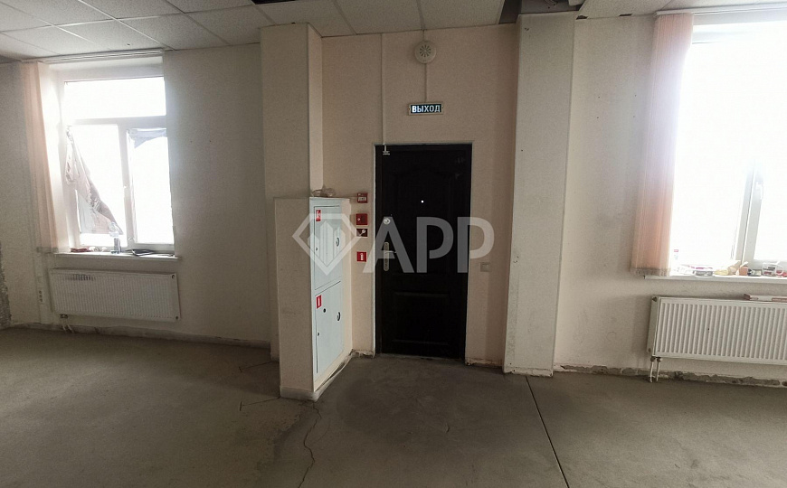 Сдам торгово/офисное помещение свободной планировки, 435 м² фото