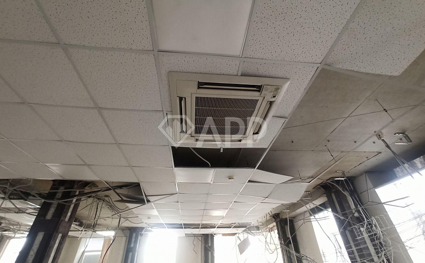 Сдам торгово/офисное помещение свободной планировки, 435 м² фото