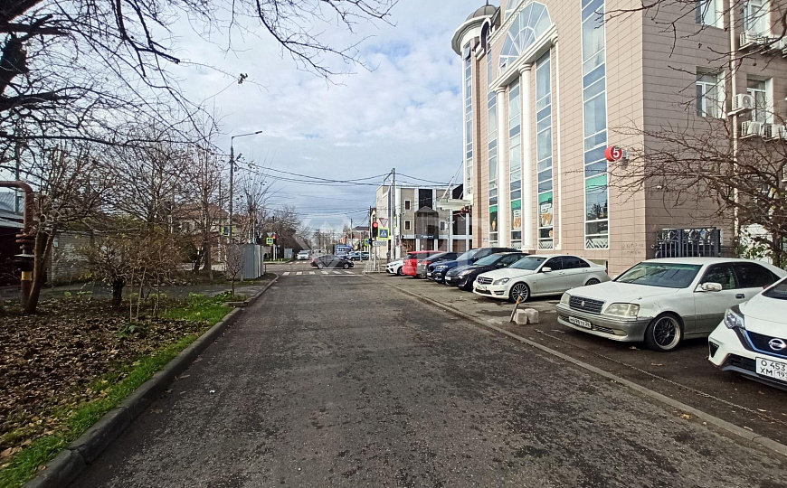 Сдам торгово/офисное помещение свободной планировки, 435 м² фото