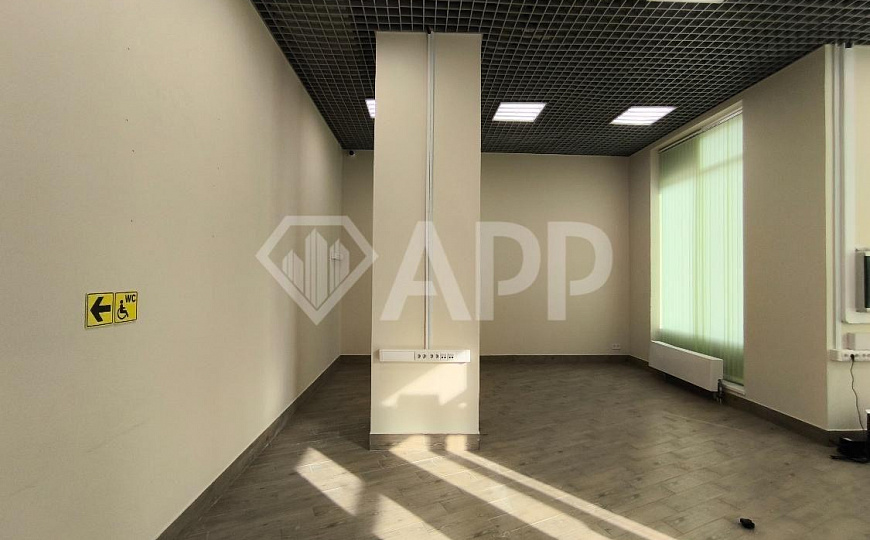 В аренду помещение в новом доме с ремонтом фото