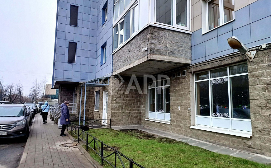 Сдам помещение свободного назначения, 136,1 м² фото