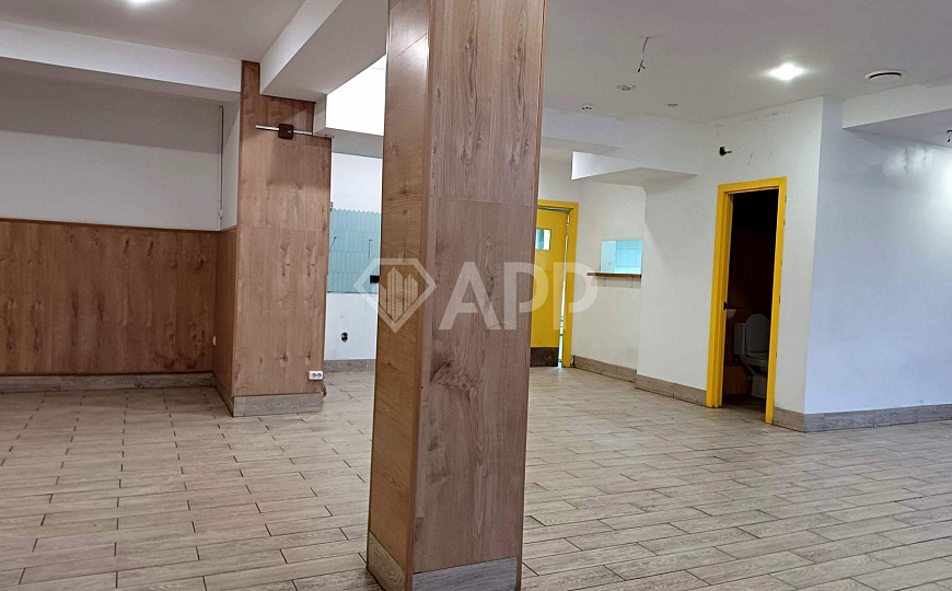 Сдам помещение свободного назначения, 136,1 м² фото