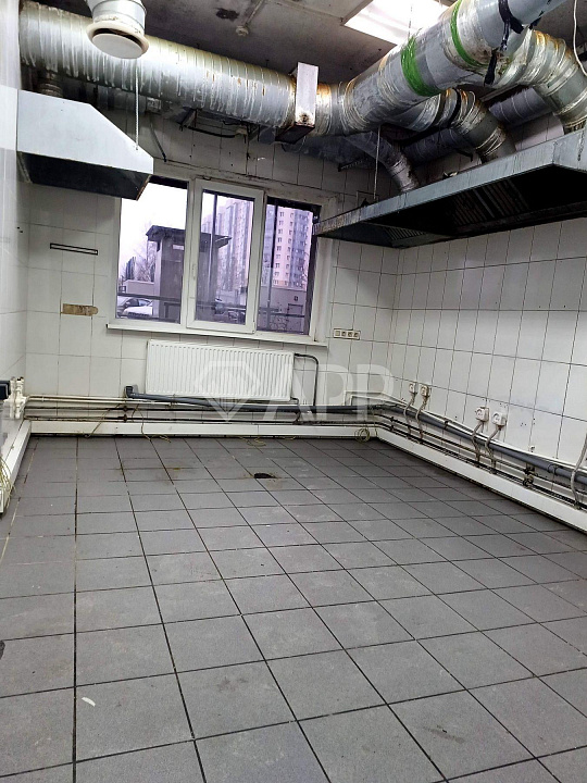 Сдам помещение свободного назначения, 136,1 м² фото