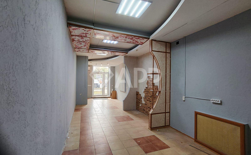 Сдаю 1 этаж 1 линия, 40 м² с ремонтом трафик фото