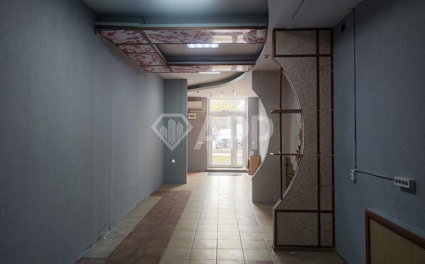 Сдаю 1 этаж 1 линия, 40 м² с ремонтом трафик фото