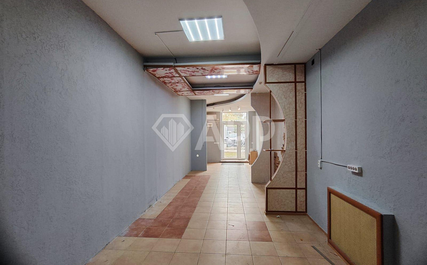 Сдаю 1 этаж 1 линия, 40 м² с ремонтом трафик фото