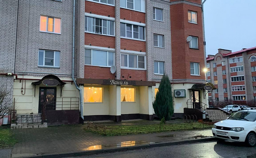 Продаётся торговое помещение, 217,3 м² фото