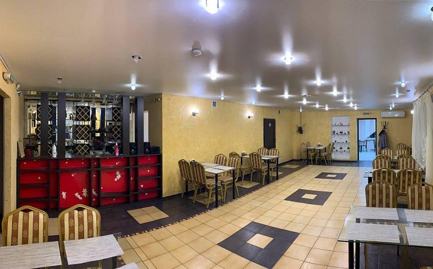 Продаётся торговое помещение, 217,3 м² фото