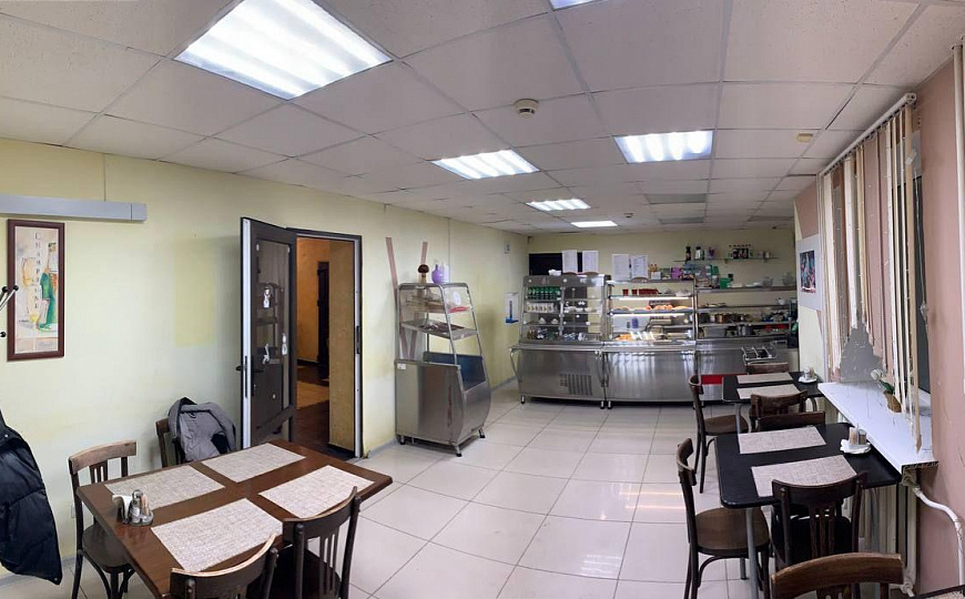 Продаётся торговое помещение, 217,3 м² фото