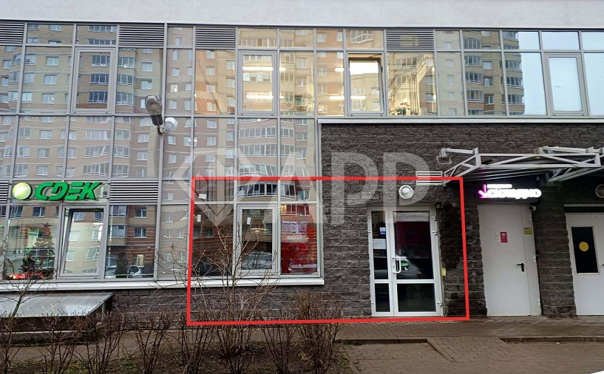 Сдам торговое помещение, 128 м² фото