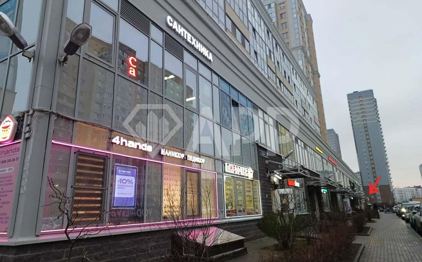 Сдам торговое помещение, 128 м² фото